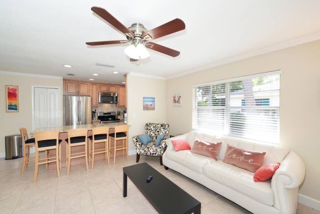 Pet-Friendly, King Bed, Close To Siesta Beach, Restaurants, Shopping Vila Sarasota Exterior foto